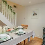 Newlands Fell House *