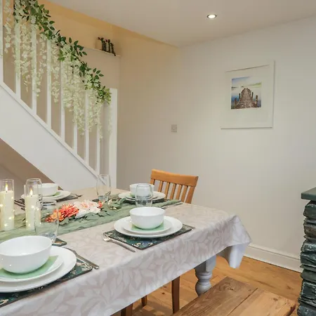 Newlands Fell House *